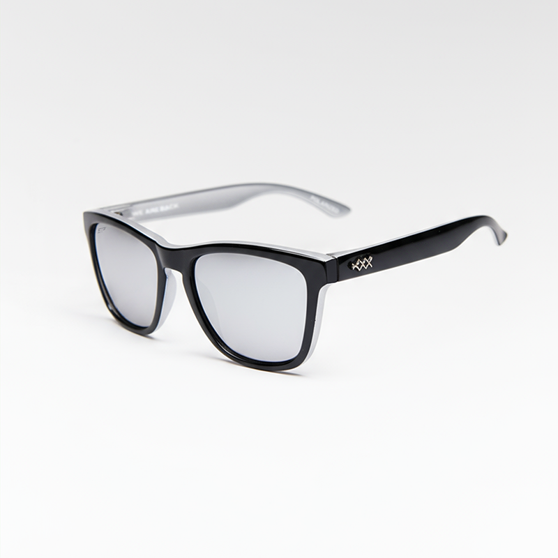X1 SP 2026 Negro Plata